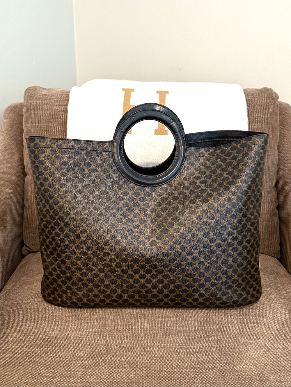 Authentic Celine Macadam monogram coated canvas tote bag black leather - Picture 7 of 16